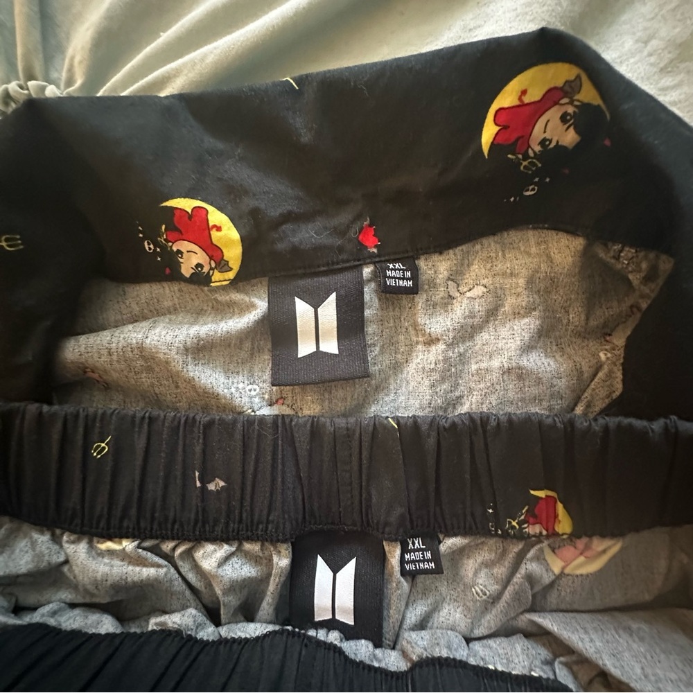 BTS Jin Bad Day Pajama (size XXL) - Picture 4 of 7